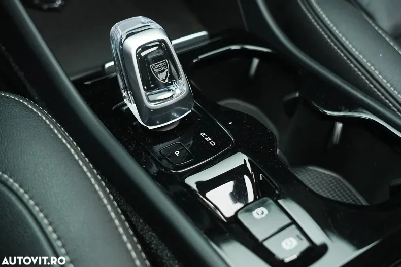 Volvo XC40 din 2020 cu 97.000 km - oferta VOL150697 - foto 37