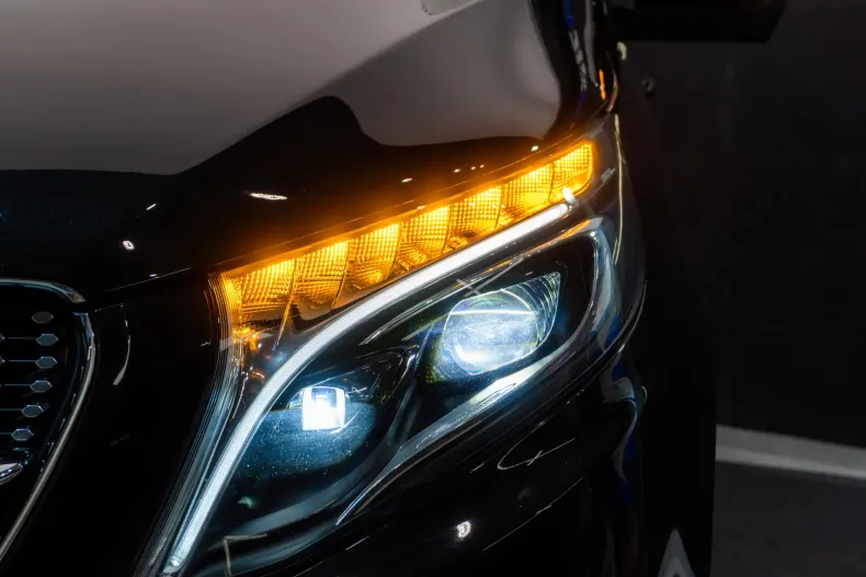 Mercedes-Benz V din 2021 cu 66.563 km - oferta MER150699 - foto 18