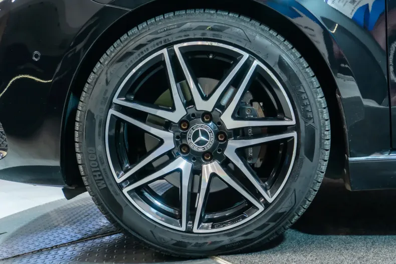 Mercedes-Benz V din 2021 cu 66.563 km - oferta MER150699 - foto 19