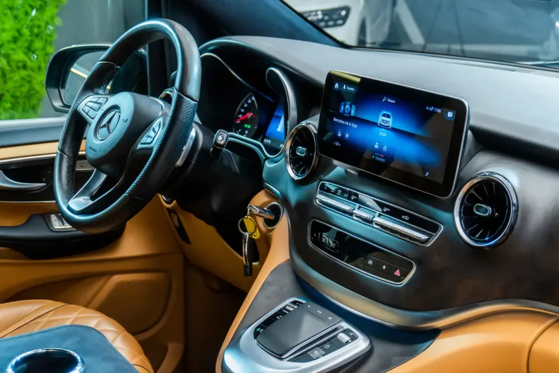 Mercedes-Benz V din 2021 cu 66.563 km - oferta MER150699 - foto 39