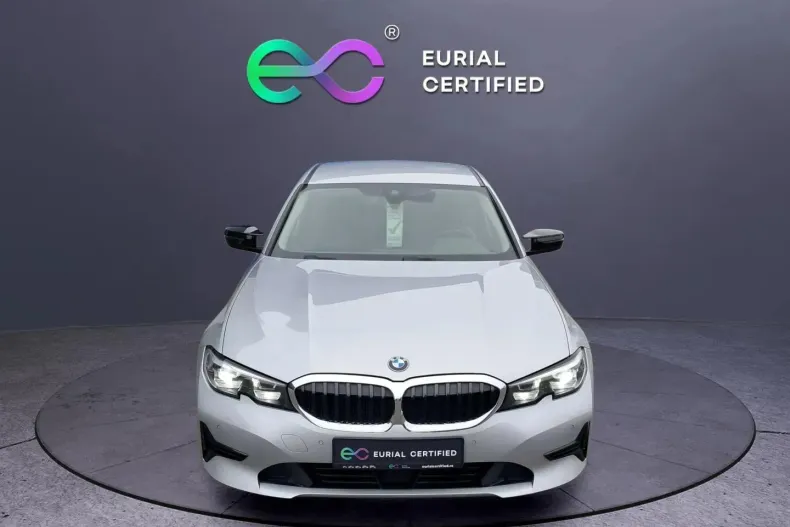 BMW Seria 3 din 2020 cu 88.401 km - oferta BMW150704 - foto 2