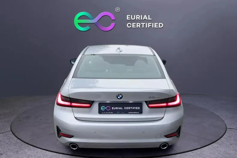 BMW Seria 3 din 2020 cu 88.401 km - oferta BMW150704 - foto 11