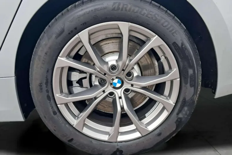 BMW Seria 3 din 2020 cu 88.401 km - oferta BMW150704 - foto 24