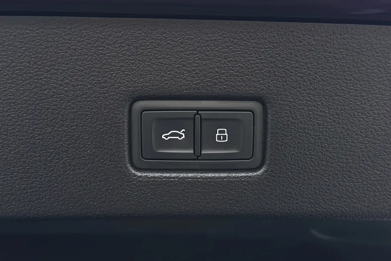 Audi A7 din 2020 cu 131.000 km - oferta AUD150713 - foto 34