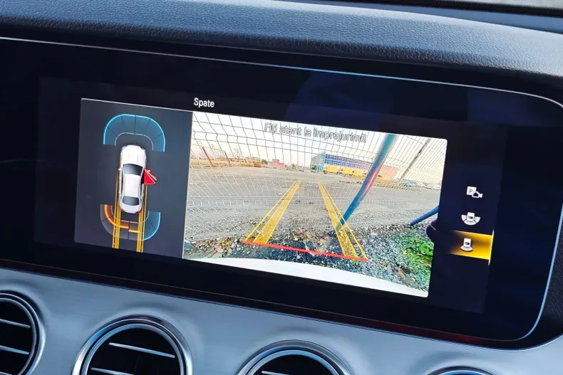 Mercedes-Benz E din 2021 cu 54.200 km - oferta MER150715 - foto 25