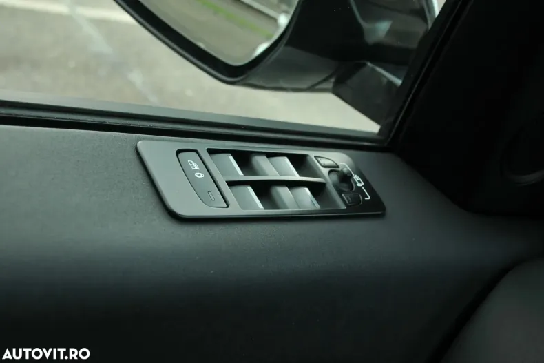 Land Rover Discovery Sport din 2021 cu 165.000 km - oferta LAN150716 - foto 12