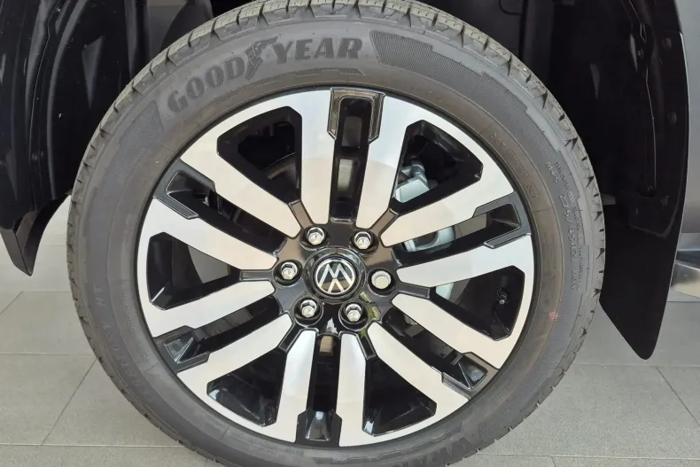 Volkswagen Amarok din 2025 cu 22 km - oferta VOL150726 - foto 16