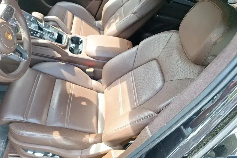 Porsche Cayenne din 2020 cu 152.064 km - oferta POR150729 - foto 6