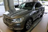 Volkswagen Touareg din 2022 cu 91.503 km - oferta VOL150738 - foto 1