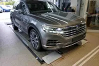 Volkswagen Touareg din 2022 cu 91.503 km - oferta VOL150738 - foto 2