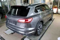 Volkswagen Touareg din 2022 cu 91.503 km - oferta VOL150738 - foto 3