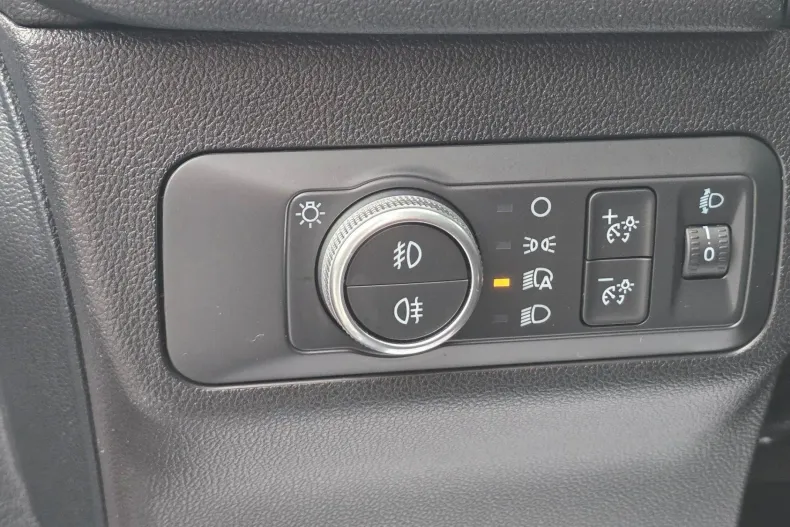 Ford Kuga din 2021 cu 68.050 km - oferta FOR150746 - foto 12