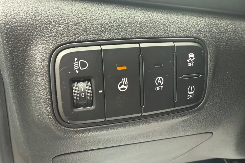 Hyundai BAYON din 2021 cu 22.109 km - oferta HYU150747 - foto 21