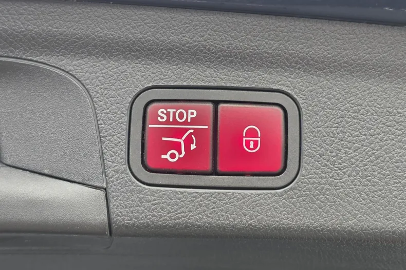 Mercedes-Benz GLE din 2024 cu 68.485 km - oferta MER150752 - foto 39