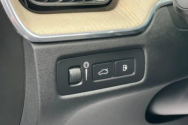 Volvo XC60 din 2021 cu 72.000 km - oferta VOL150754 - foto 12