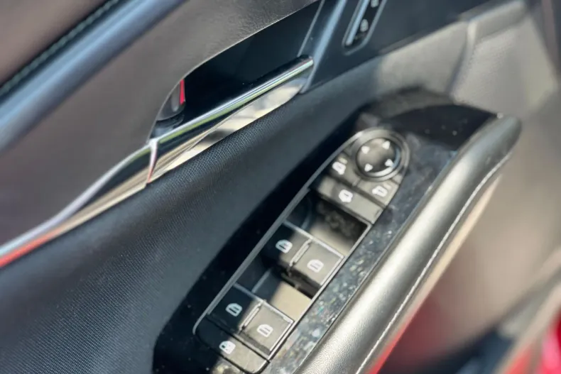 Mazda CX-30 din 2023 cu 49.200 km - oferta MAZ150755 - foto 20