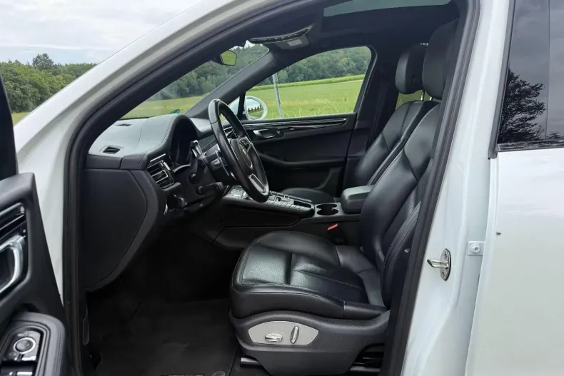 Porsche Macan din 2021 cu 50.000 km - oferta POR150760 - foto 14