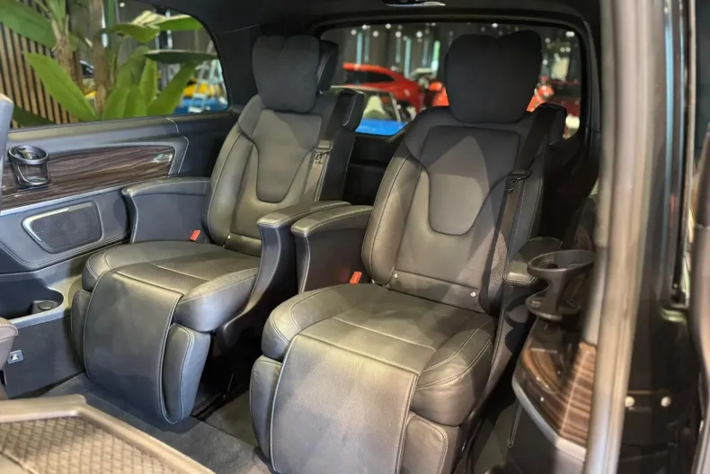 Mercedes-Benz V din 2019 cu 82.499 km - oferta MER150763 - foto 19