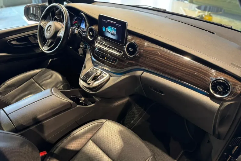Mercedes-Benz V din 2019 cu 82.499 km - oferta MER150763 - foto 29