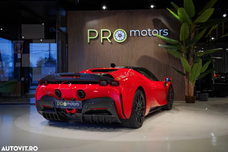 Ferrari SF90 Stradale din 2022 cu 4.849 km - oferta FER150765 - foto 7