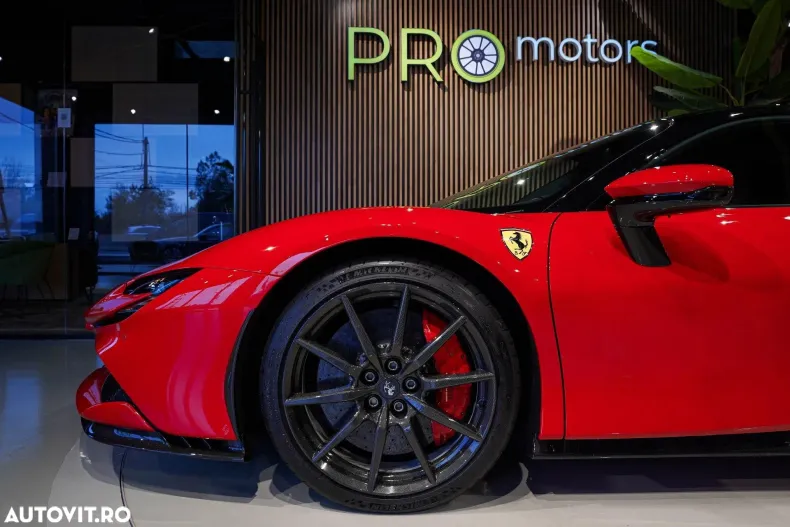 Ferrari SF90 Stradale din 2022 cu 4.849 km - oferta FER150765 - foto 10
