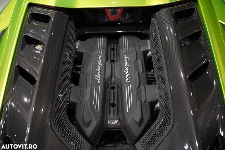 Lamborghini Revuelto din 2024 cu 2.404 km - oferta LAM150766 - foto 11