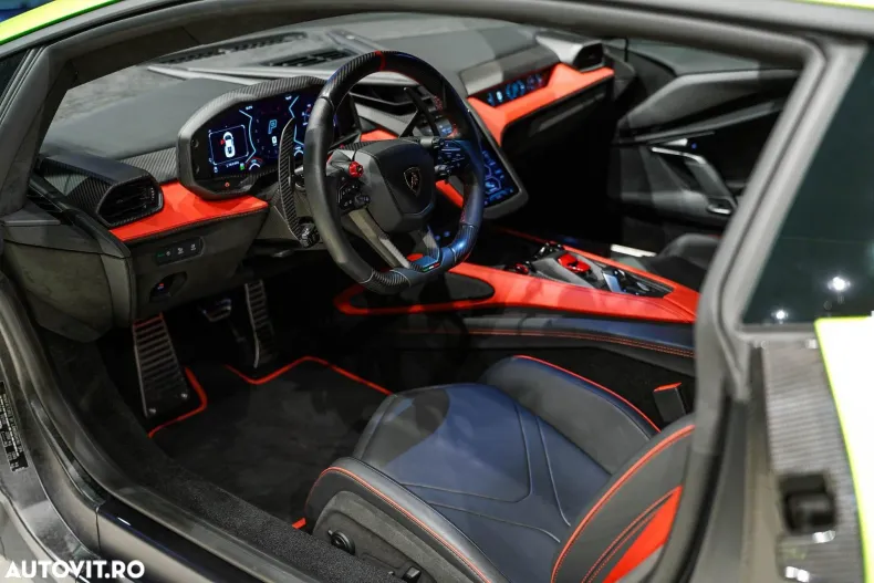 Lamborghini Revuelto din 2024 cu 2.404 km - oferta LAM150766 - foto 16