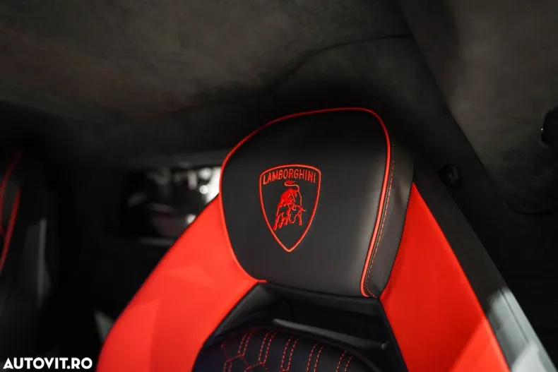 Lamborghini Revuelto din 2024 cu 2.404 km - oferta LAM150766 - foto 17
