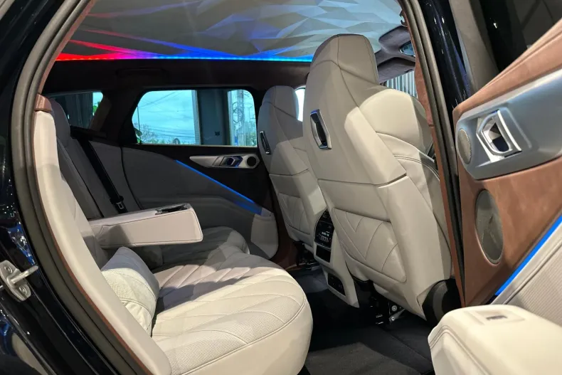 BMW XM din 2024 cu 29.281 km - oferta BMW150768 - foto 17