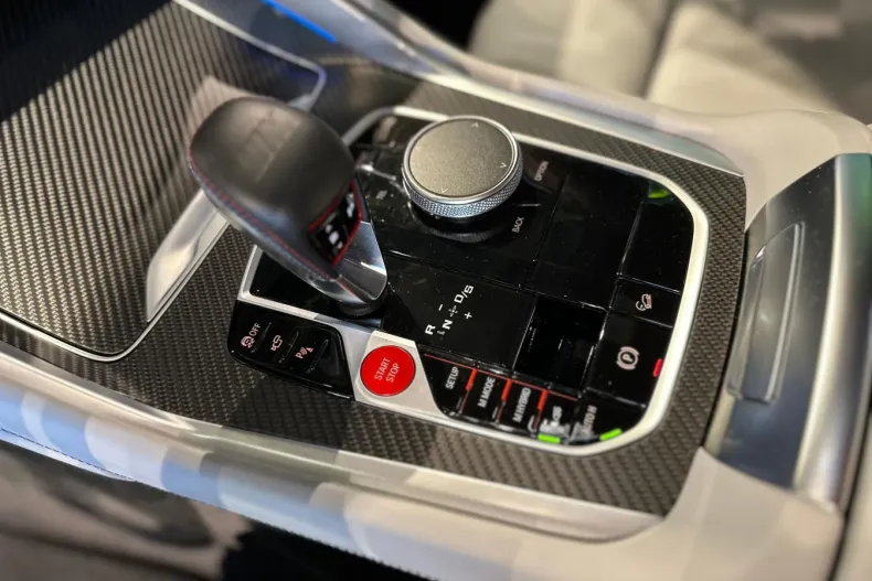 BMW XM din 2024 cu 29.281 km - oferta BMW150768 - foto 18