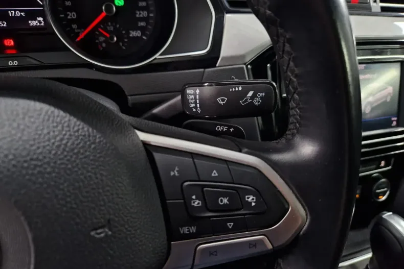 Volkswagen Passat din 2020 cu 66.352 km - oferta VOL150770 - foto 13