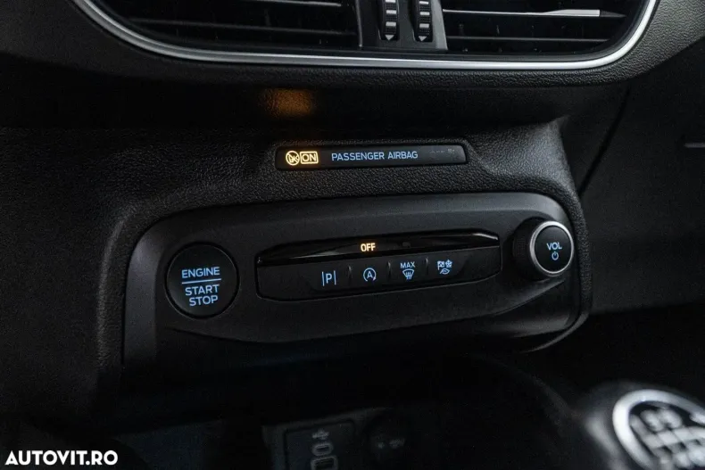 Ford Focus din 2022 cu 88.243 km - oferta FOR150782 - foto 11