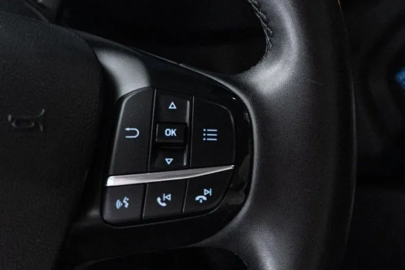 Ford Focus din 2022 cu 88.243 km - oferta FOR150782 - foto 21