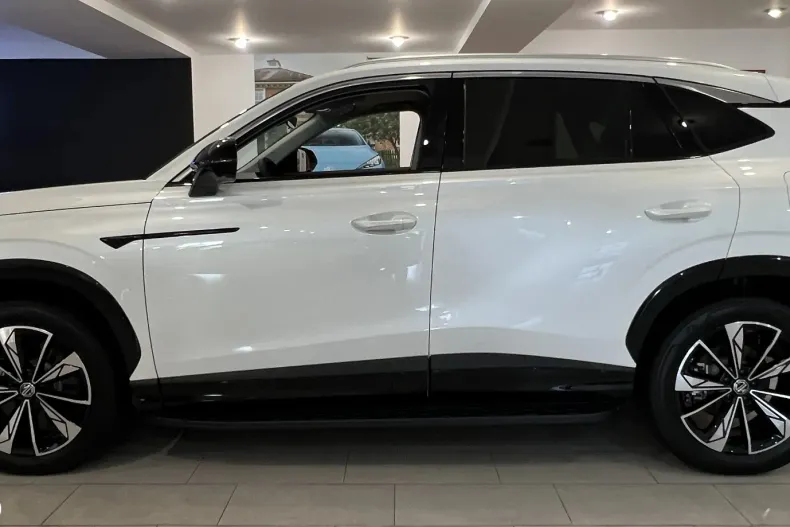 MG EHS din 2024 cu 17 km - oferta MG0150788 - foto 3