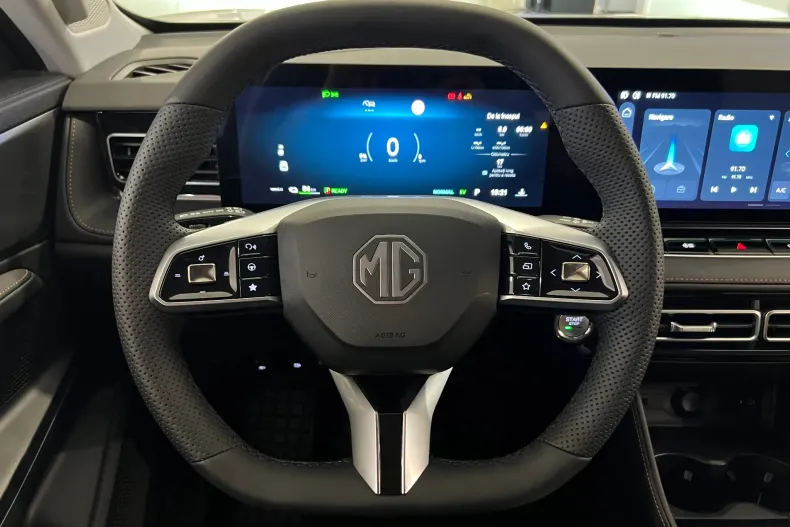 MG EHS din 2024 cu 17 km - oferta MG0150788 - foto 12