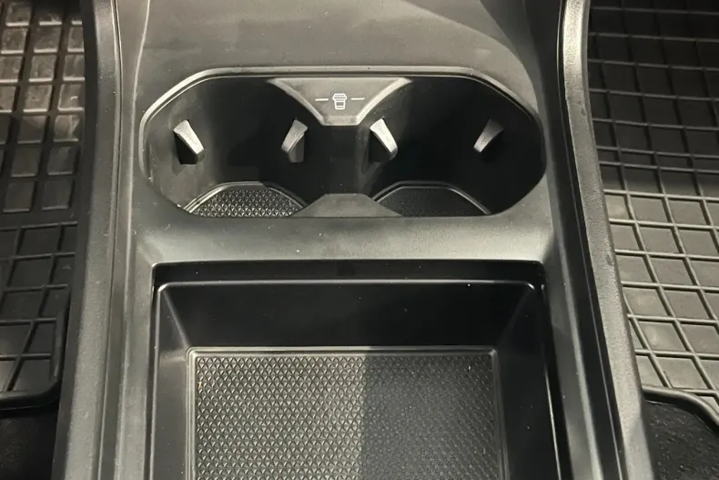 MG MG4 din 2024 cu 6 km - oferta MG0150789 - foto 14