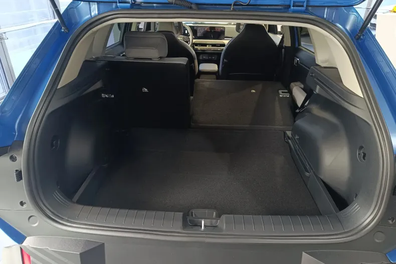 Kia EV4 din 2025 cu 0 km - oferta KIA150791 - foto 28