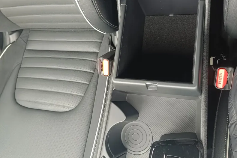 Kia Sportage din 2025 cu 230 km - oferta KIA150792 - foto 28