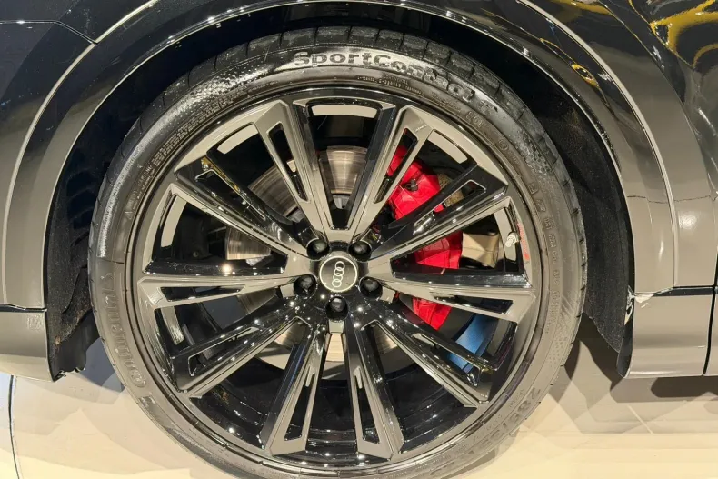 Audi Q8 din 2024 cu 16.000 km - oferta AUD150797 - foto 33