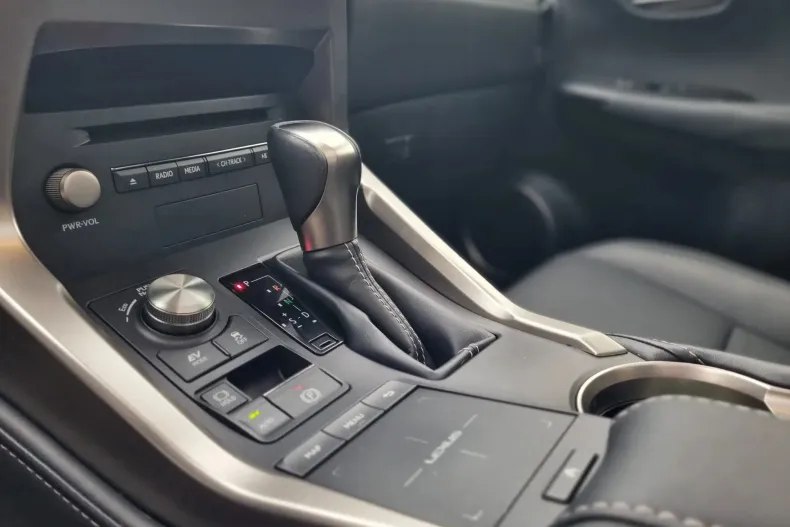 Lexus Seria NX din 2021 cu 118.400 km - oferta LEX150816 - foto 15