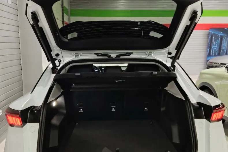 Omoda 5 EV din 2025 cu 0 km - oferta OMO150817 - foto 9