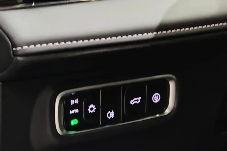 Omoda 5 EV din 2025 cu 0 km - oferta OMO150817 - foto 16