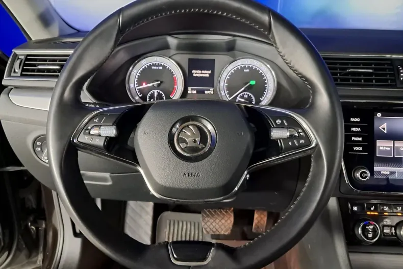 Skoda Superb din 2020 cu 83.185 km - oferta SKO150826 - foto 11