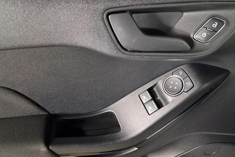 Ford Fiesta din 2020 cu 24.043 km - oferta FOR150827 - foto 9