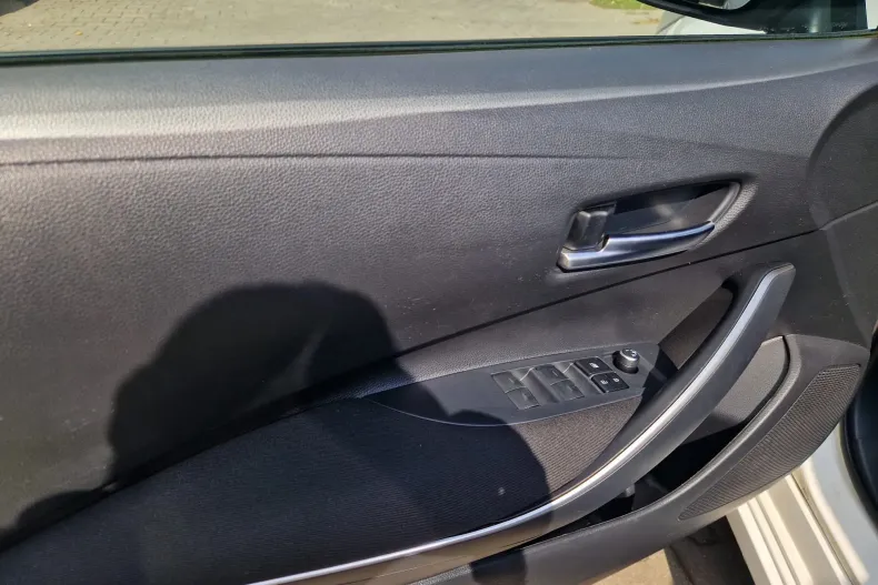 Toyota Corolla din 2021 cu 89.549 km - oferta TOY150830 - foto 8