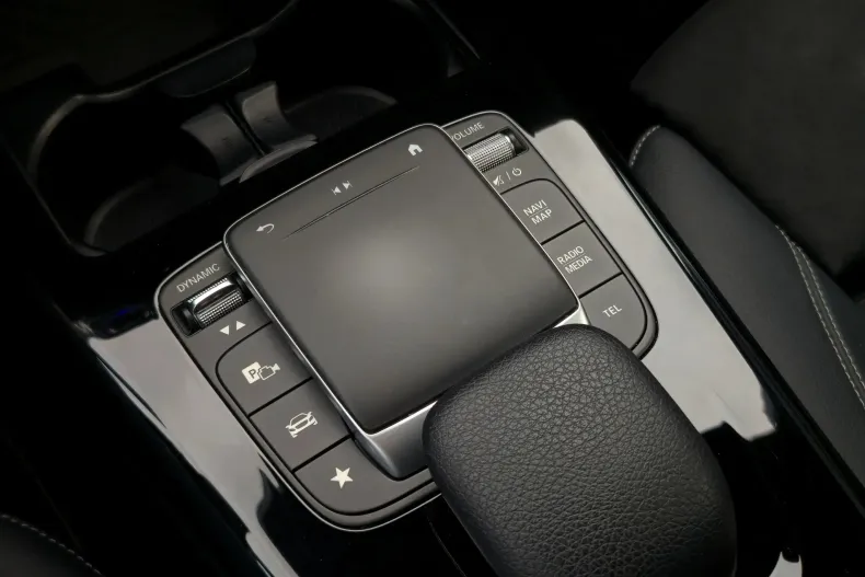 Mercedes-Benz CLA din 2020 cu 131.300 km - oferta MER150838 - foto 33