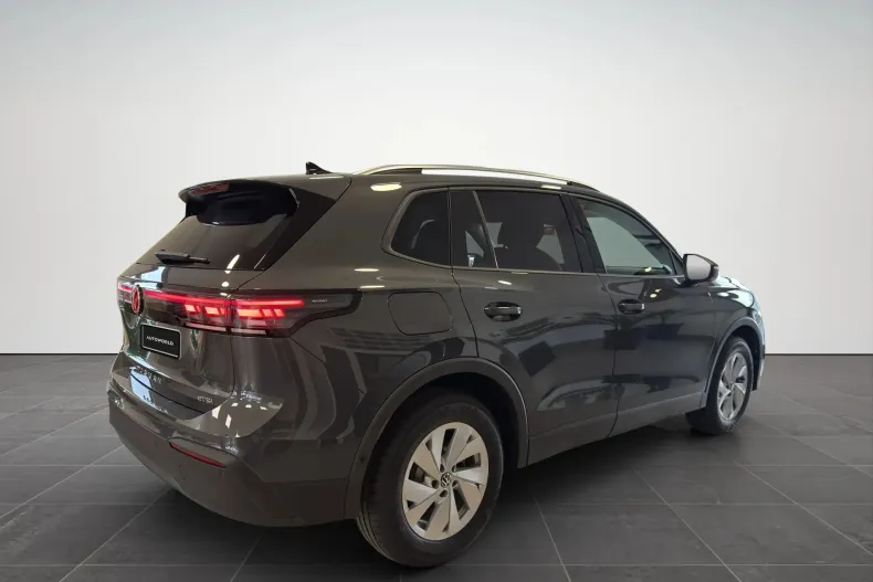 Volkswagen Tiguan din 2025 cu 5 km - oferta VOL150841 - foto 5