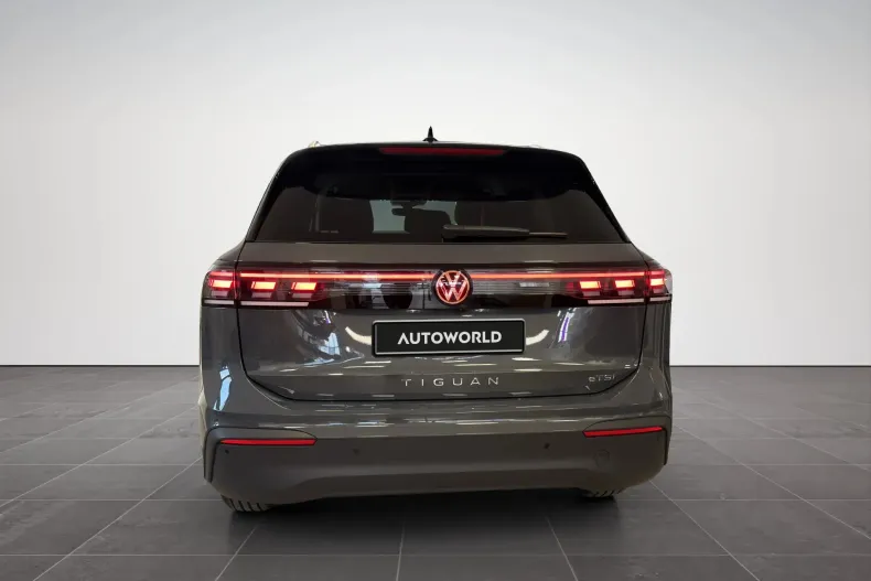 Volkswagen Tiguan din 2025 cu 5 km - oferta VOL150841 - foto 6