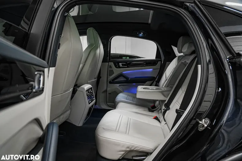 Porsche Cayenne din 2021 cu 124.700 km - oferta POR150846 - foto 9