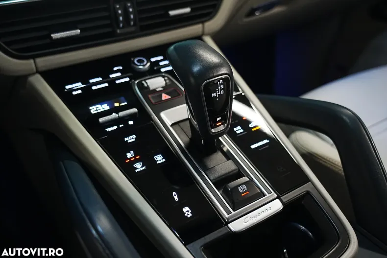 Porsche Cayenne din 2021 cu 124.700 km - oferta POR150846 - foto 39